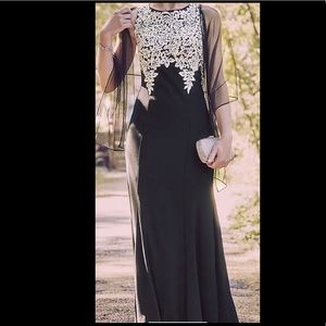 Embroidered Crystal-Accented Vines Gown with Shawl